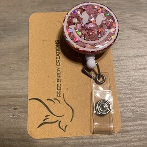 💗 Pink Smiley Face Badge Reel